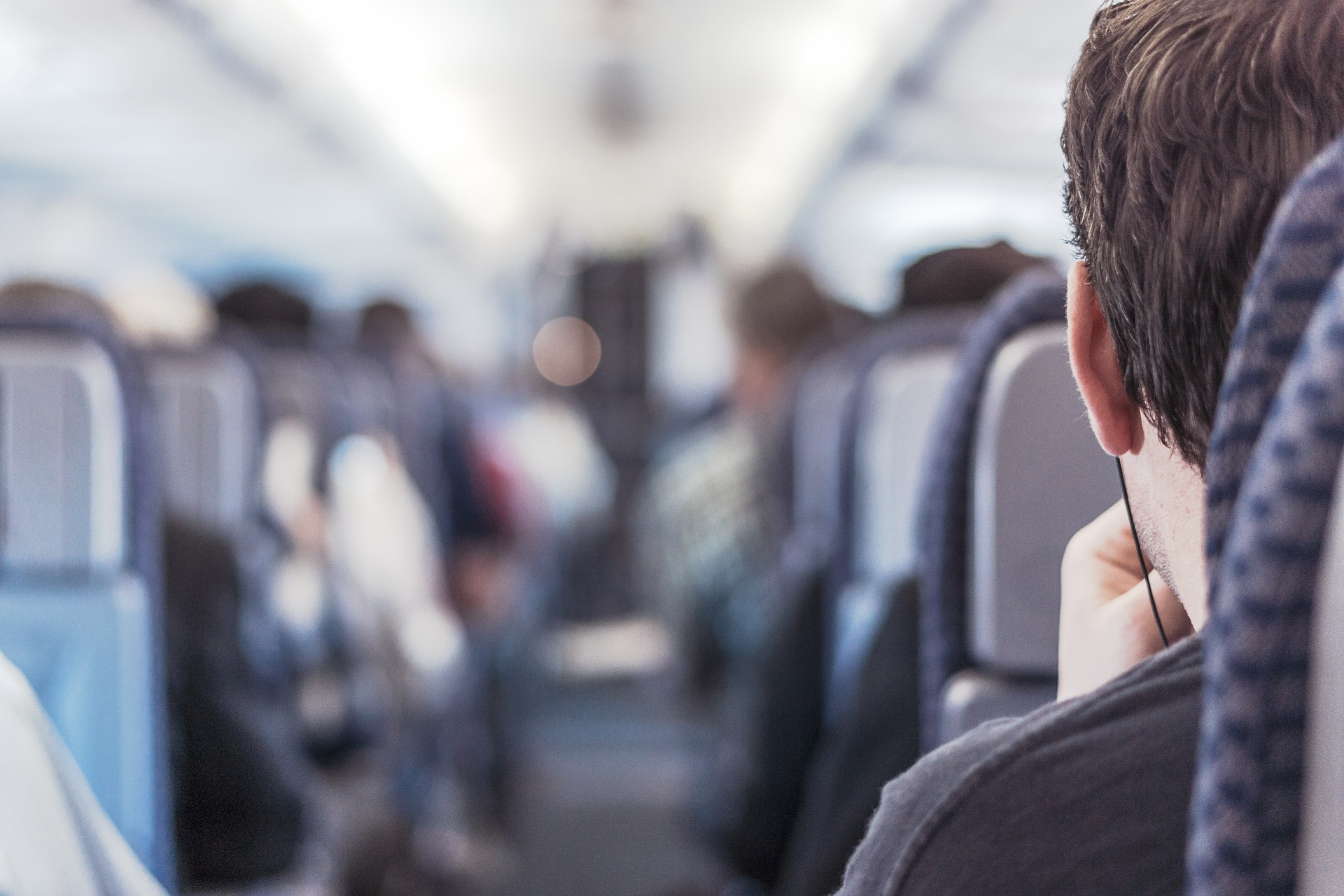 飛行機の機内