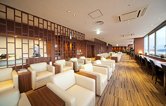 スーパーラウンジ